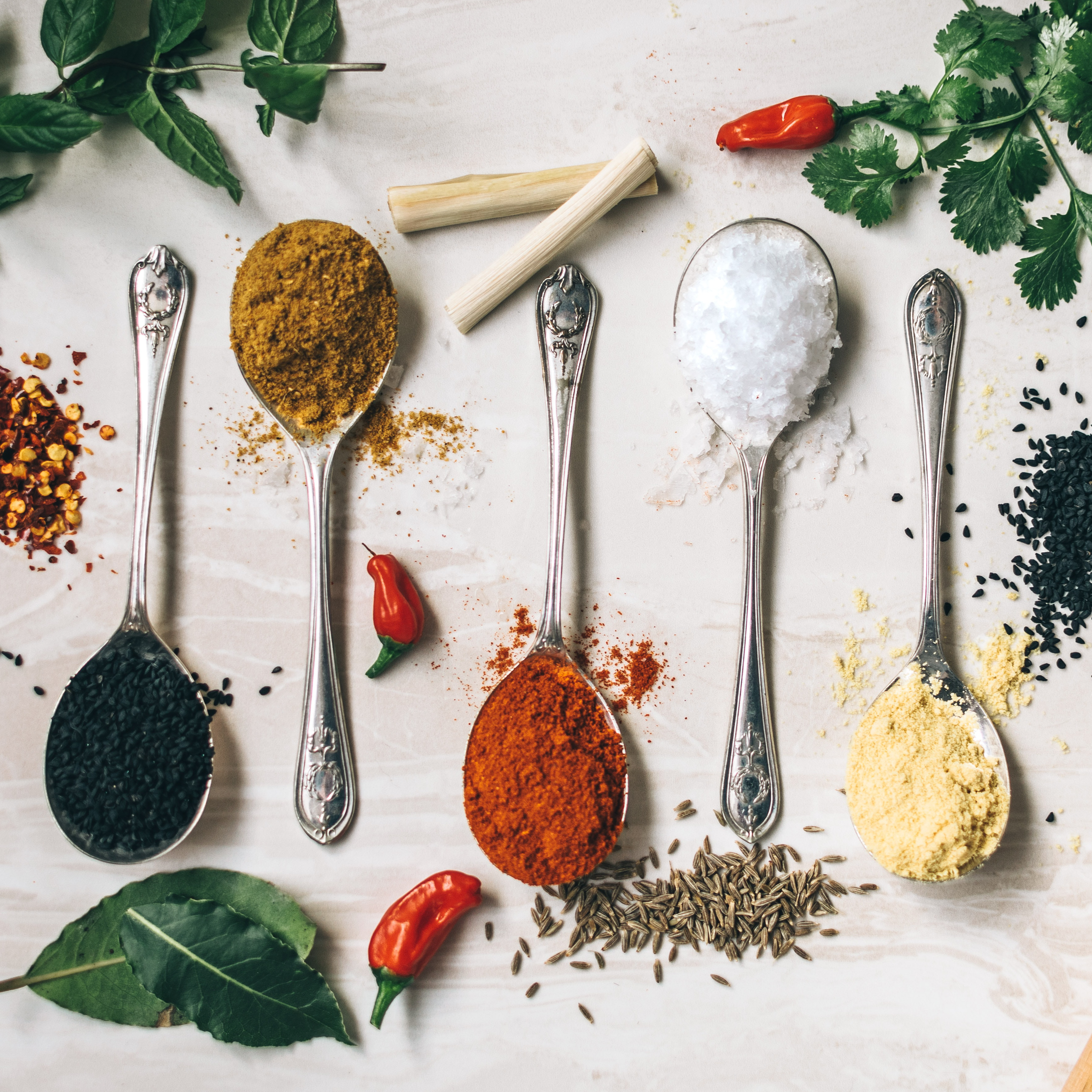 Seasoning & Oils - spices, extracts - ebambu.ca